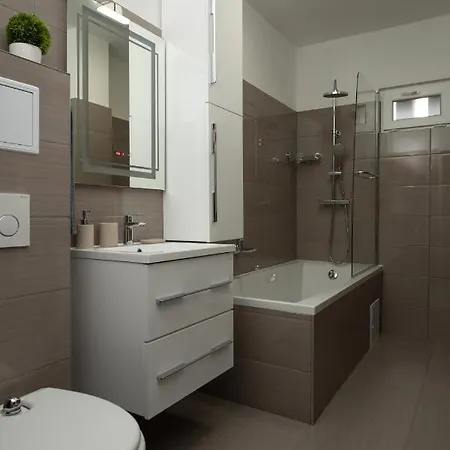 Smart Square With Free Parking Debrecen