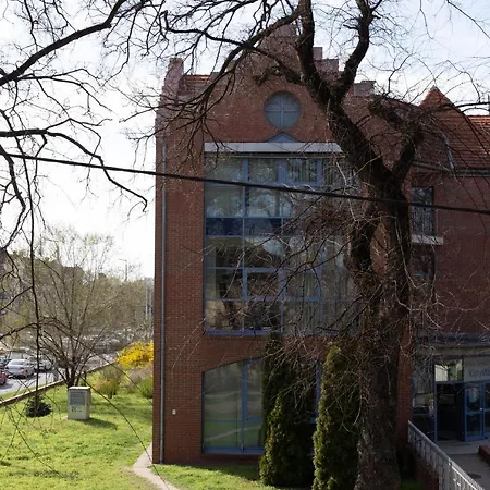 Smart Square With Free Parking شقة